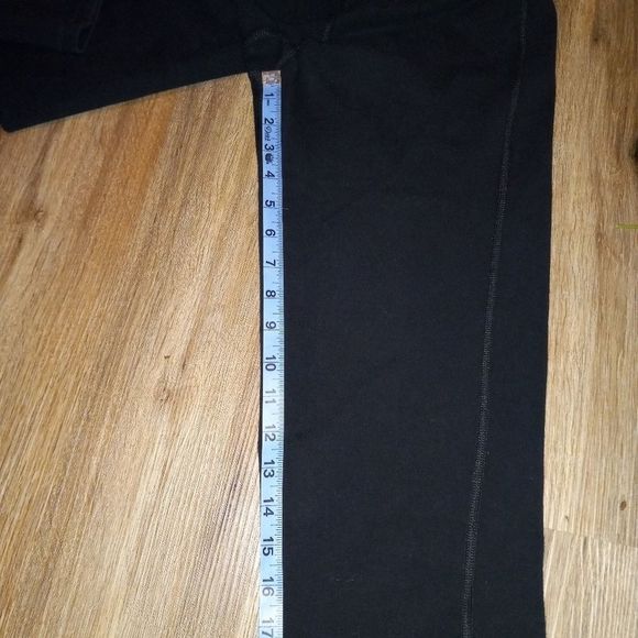 Nike Athletic/Yoga Pants - Picture 5 of 6